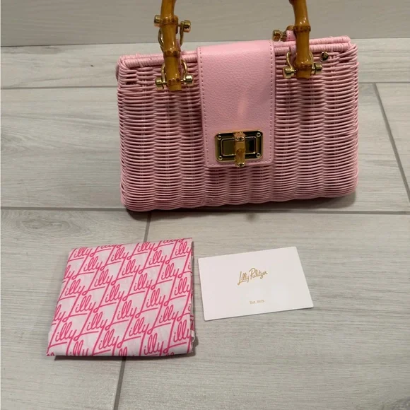 LILLY PULITZER
Leena Top Handle Bag - Pink Muse - NWOT - Picture 2 of 7